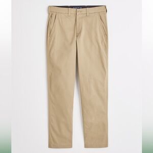 Abercrombie & Fitch 90’s Straight Stretch Chino Pants in Khaki